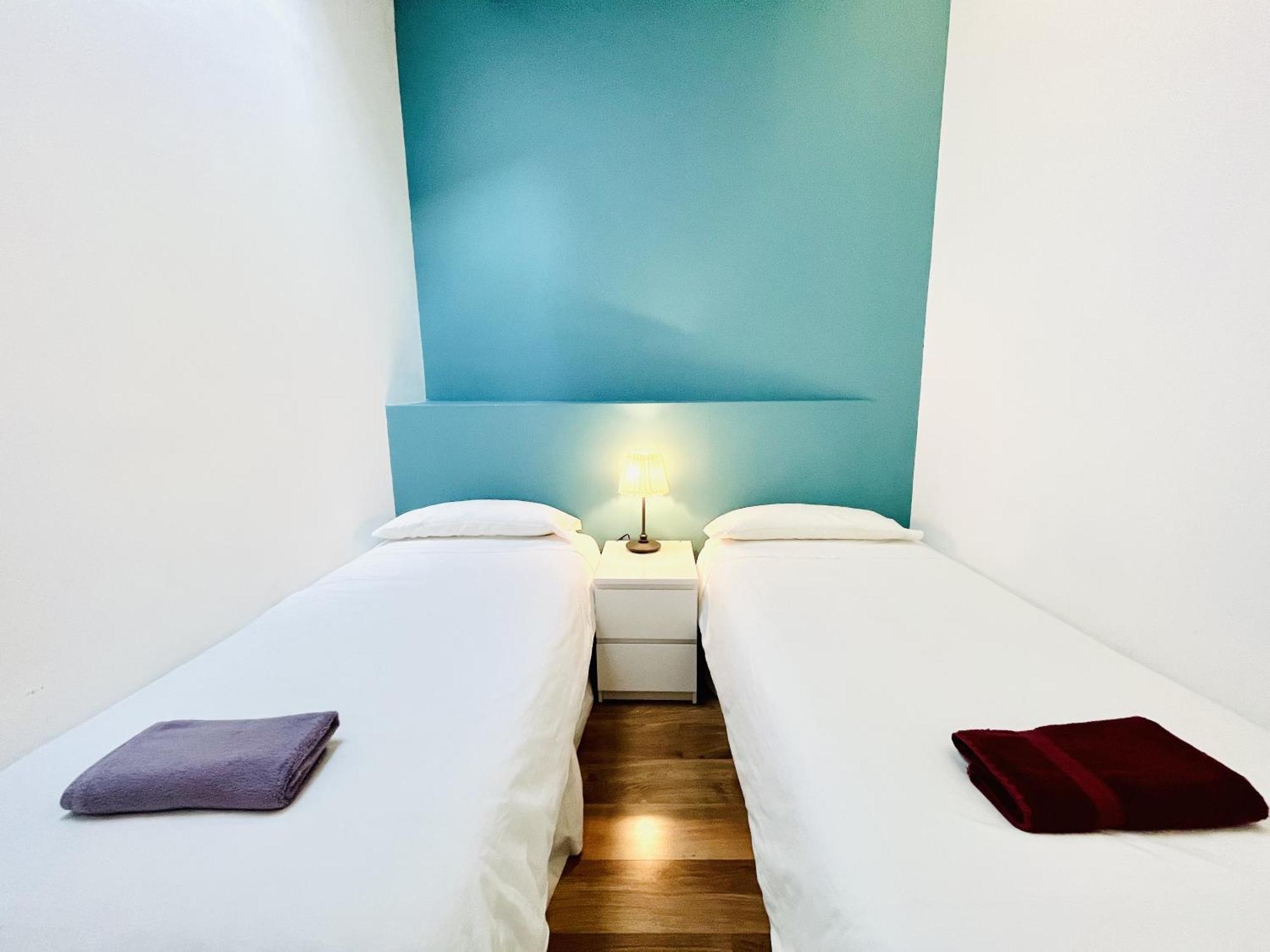 Dplace To Be - Amazing Apartments In Historic Center Madrid Kamer foto