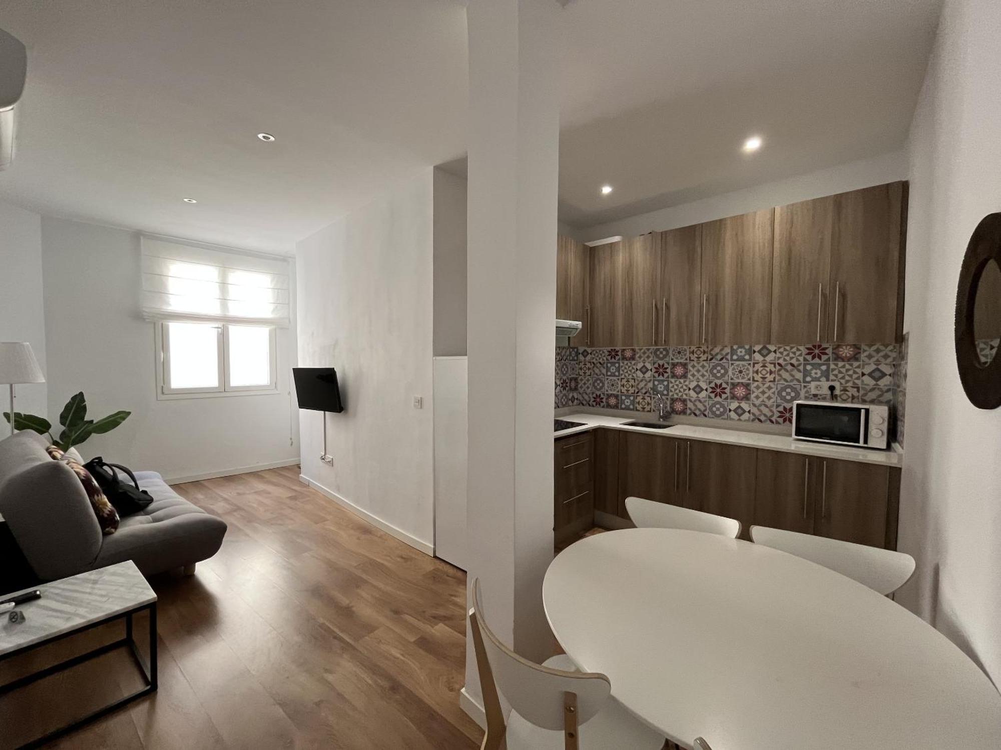 Dplace To Be - Amazing Apartments In Historic Center Madrid Buitenkant foto